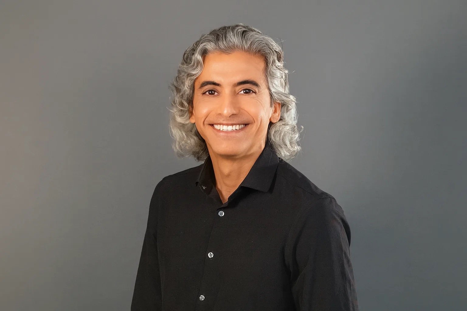 Dr. Nitin Bajaj portrait for media coverage